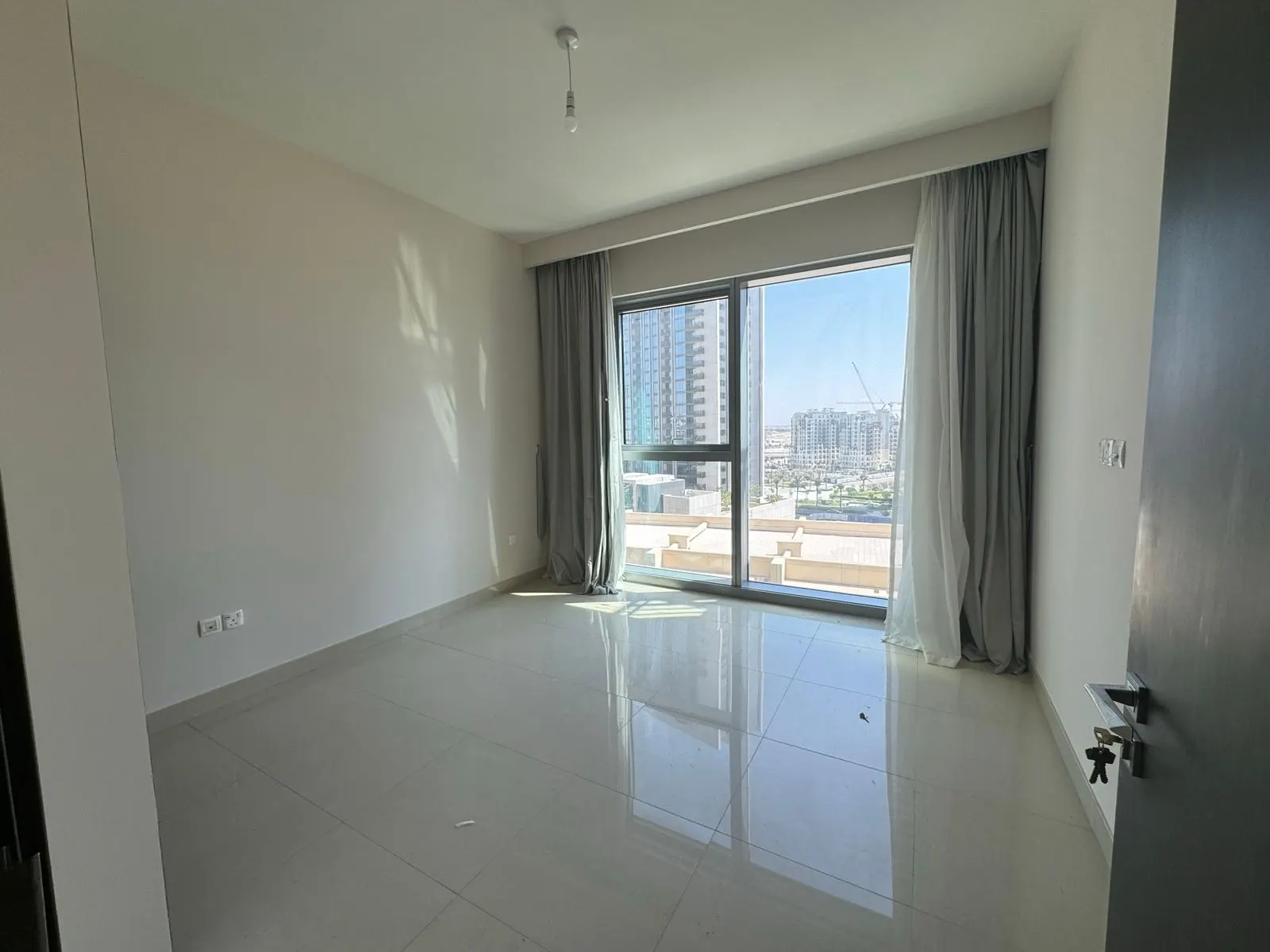 1 Bedroom | Vacant | Chiller Free | Community View, Harbour Views T1